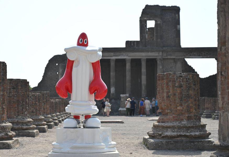 Philip Colbert a Pompei: Pop Mythology tra gli scavi fino al 30 novembre